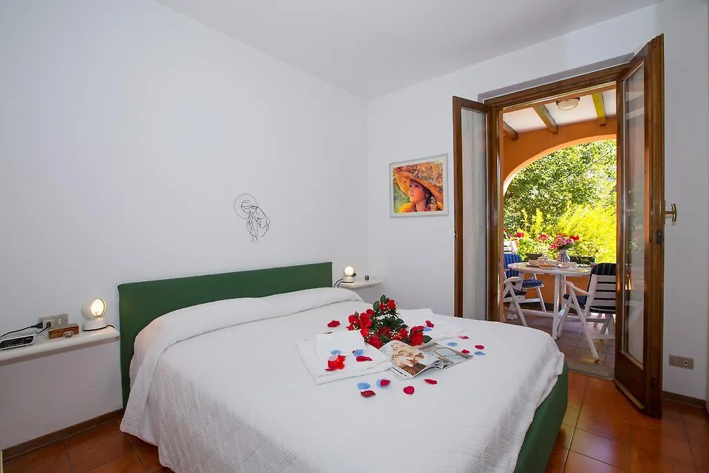 Menaggio Poggio Fiorito Loggetta Apartment