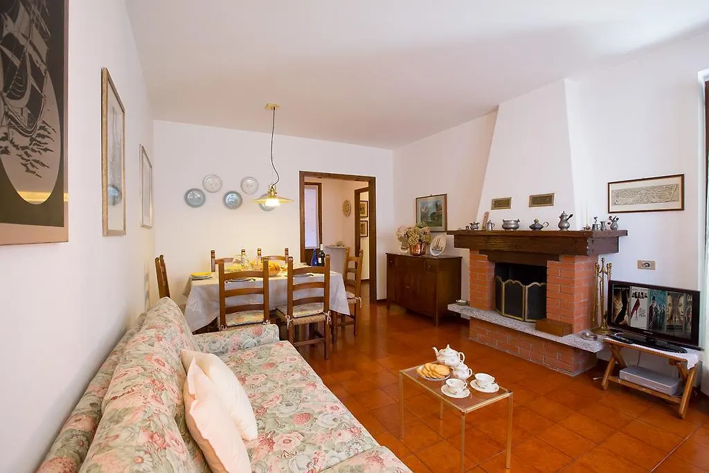 Menaggio Poggio Fiorito Loggetta Apartment 0*,